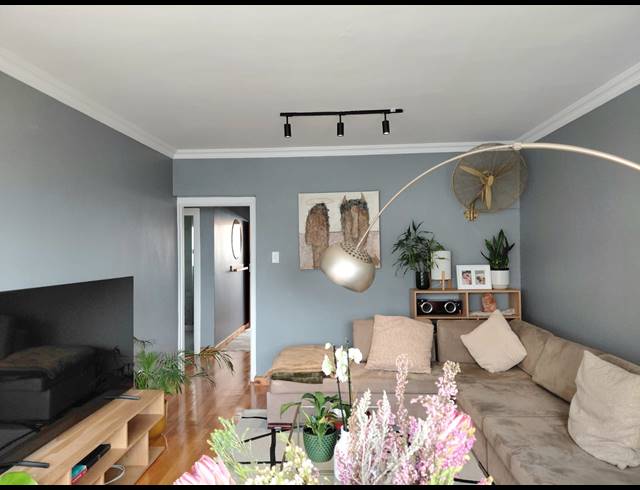 2 BEDROOM APARTMENT RENTED IN GREEN POINT